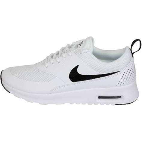 nike 920 weiß damen mit schwarze punkte|Nike sneakers damen schwarz.